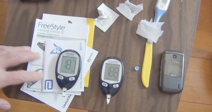 How to Clean the Memory of the Freestyle Lite Glucose Meter